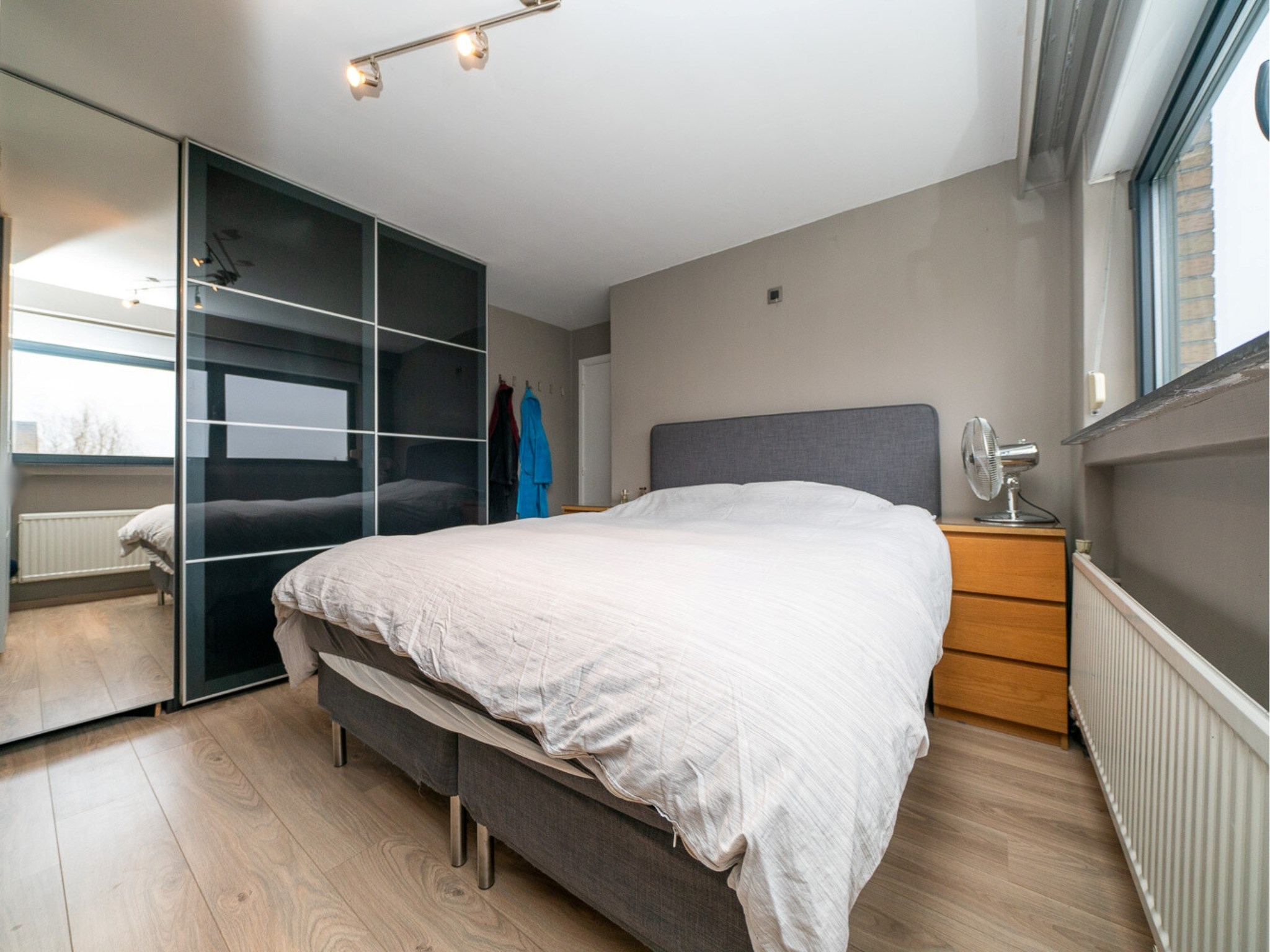 Instapklare woning met 3 kamers, terras en tuin 