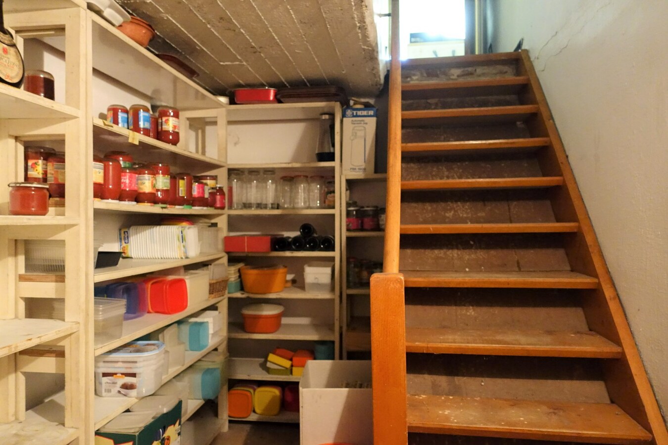 Karaktervolle woning met dubbele garage op 1.408m² 