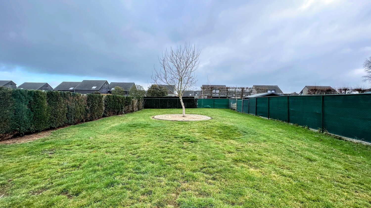 Riante, gerenoveerde woning op perceel van 1020 m² op toplocatie 