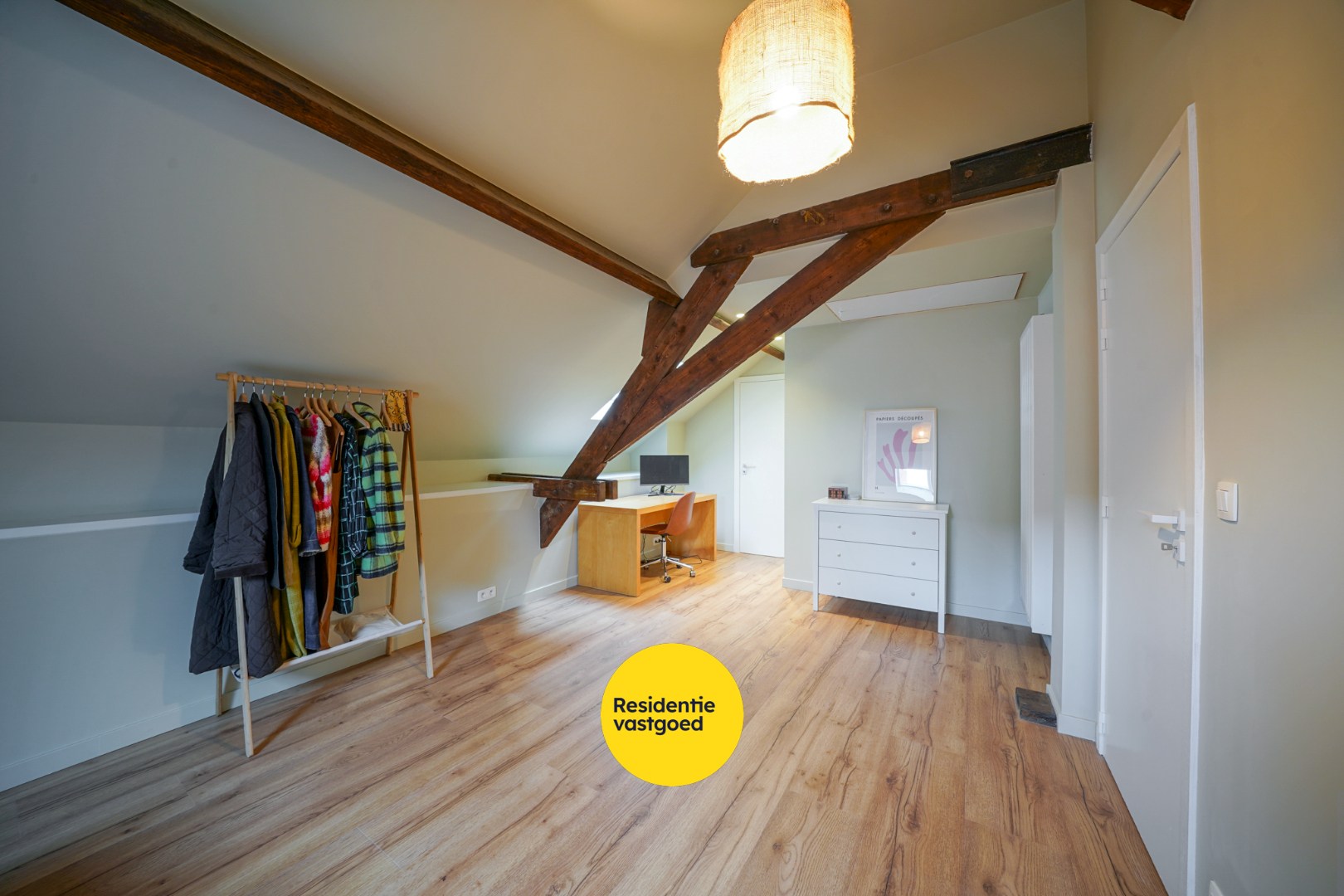 Stijlvol gerenoveerd appartement met karakter in het historisch centrum van Oostende 