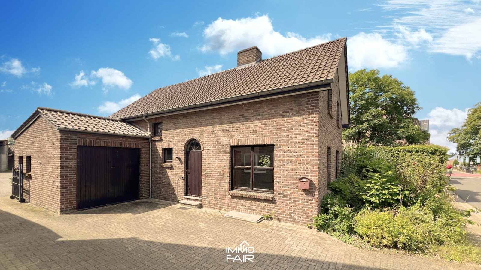 Gezellige gezinswoning in het pittoresk centrum van Leut 