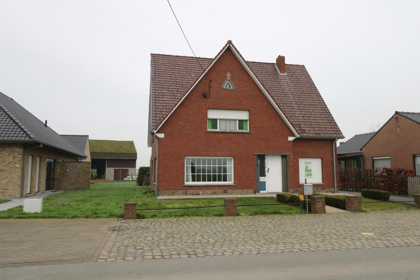 Alleenstaande woning met landelijk verzicht te Koekelare 