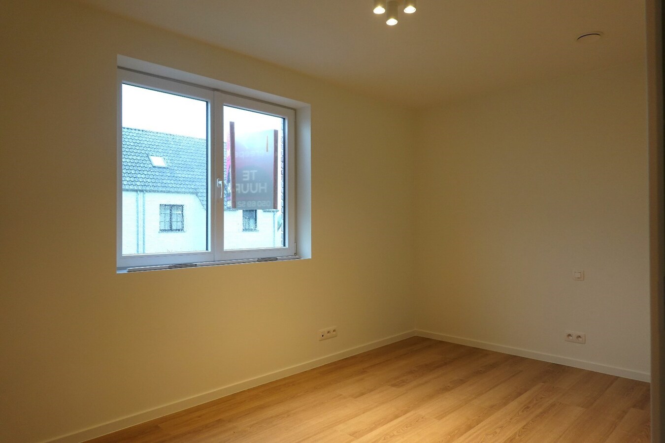 Energiezuinige Nieuwbouwwoning met garage in Varsenare 