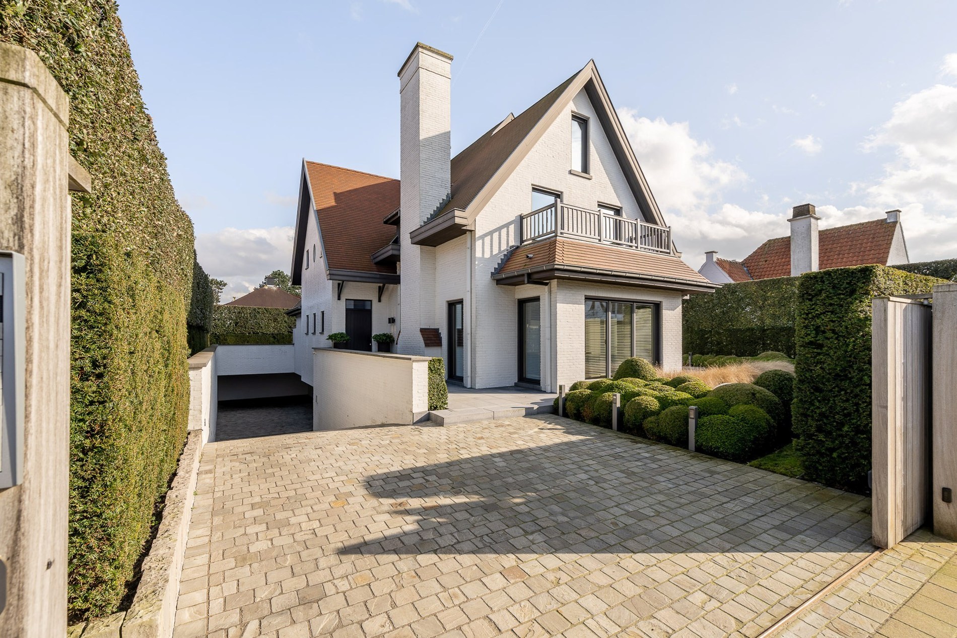Prachtige en instapklare villa gelegen in een zijstraat van de Magere Schorre 