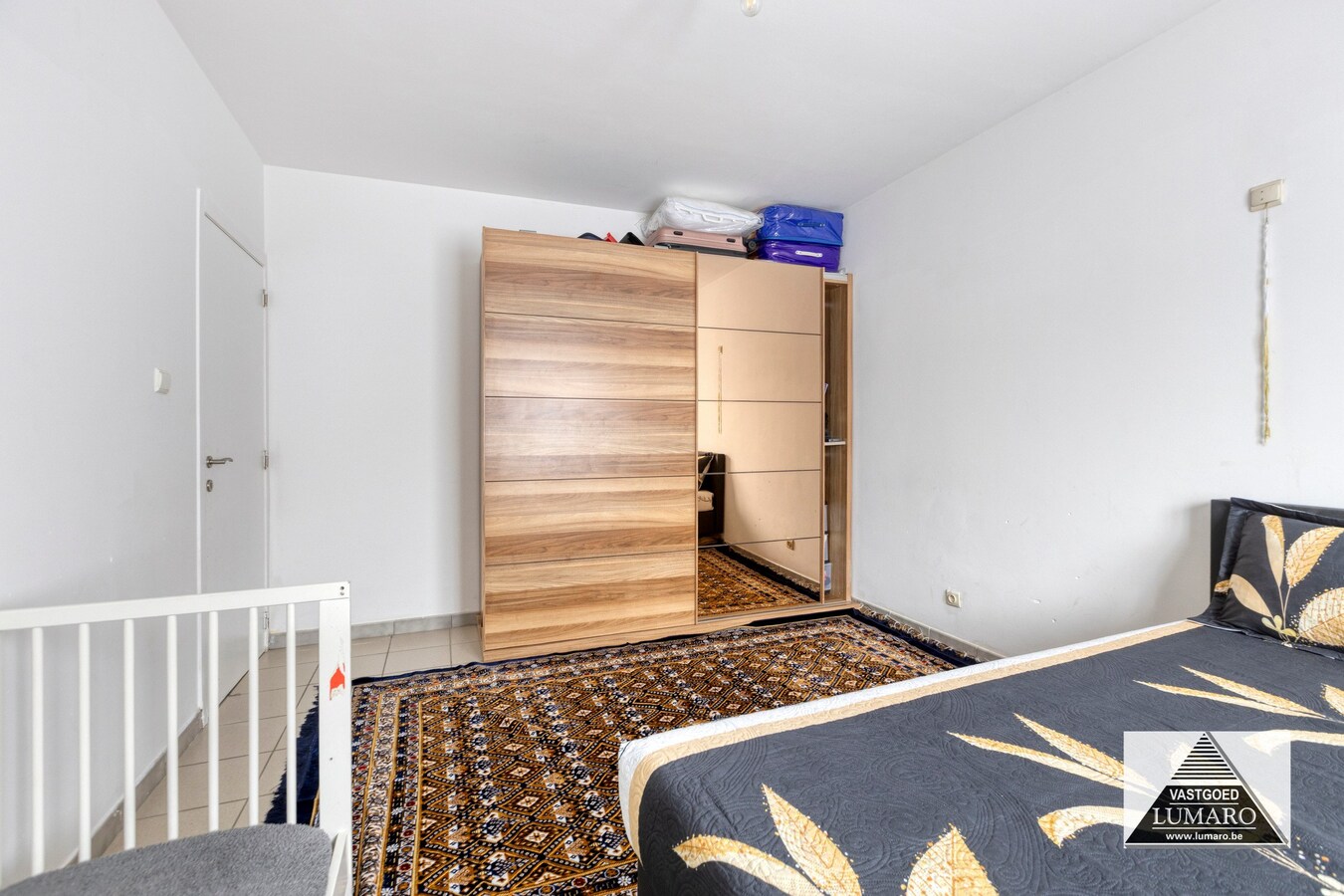 Goed gelegen gelijkvloers app. met 2 slaapkamers en garage 
