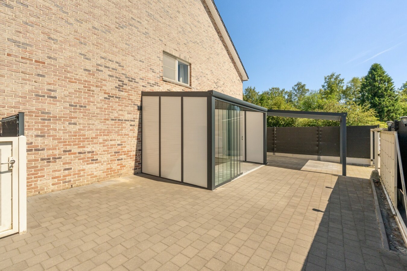 Verrassend ruim triplexappartement - B-label - 4 slpk en aangename buitenbeleving. 