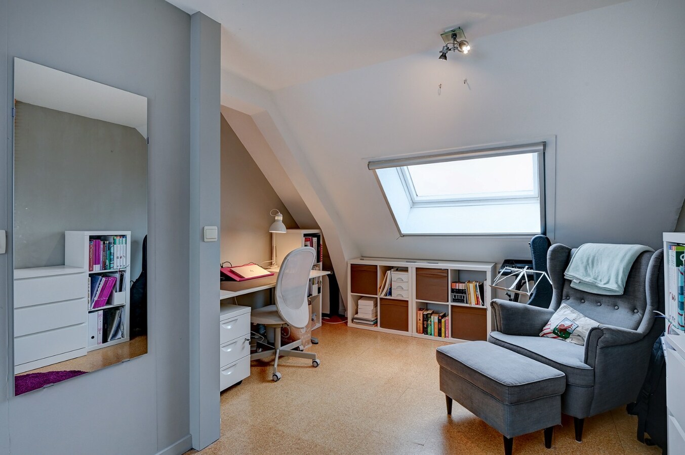 Aangenaam gezellig huis met met veel leefruimte 