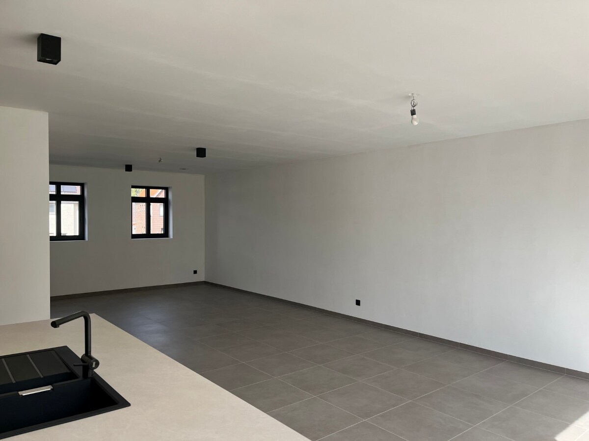 Nieuwbouwwoning in landelijke hoevestijl 