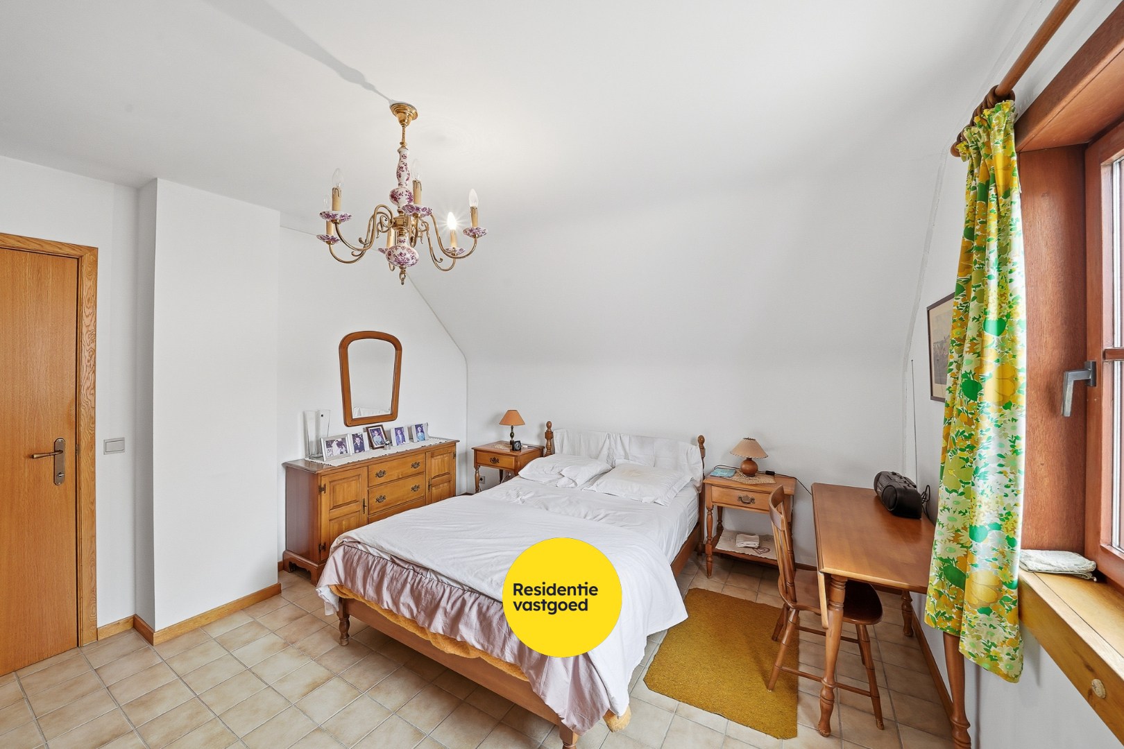 Open bebouwing met garage op 487 m² in Oudenburg 