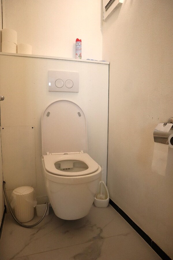 Mooi appartement met 2 slaapkamers en bureau te Jette 