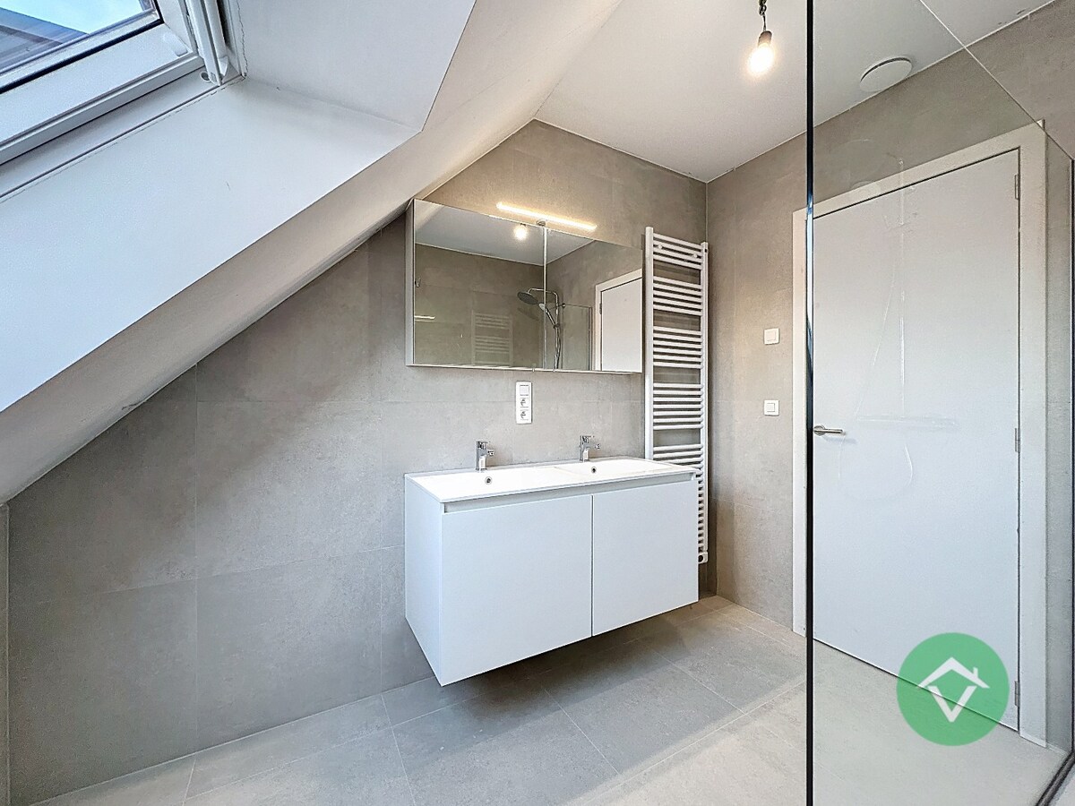 Nieuwbouwappartement met 2 slaapkamers en 1 terras in centrum Koekelare 