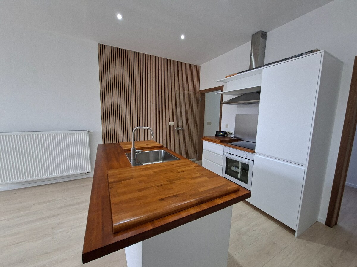Rarissime; appartement état neuf avec jardin. 