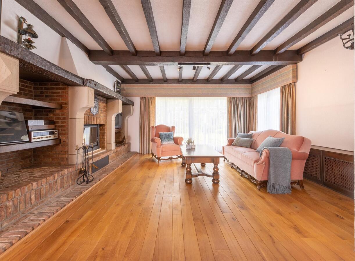 Uitstekend onderhouden villa op een perceel van 2600 m2. 