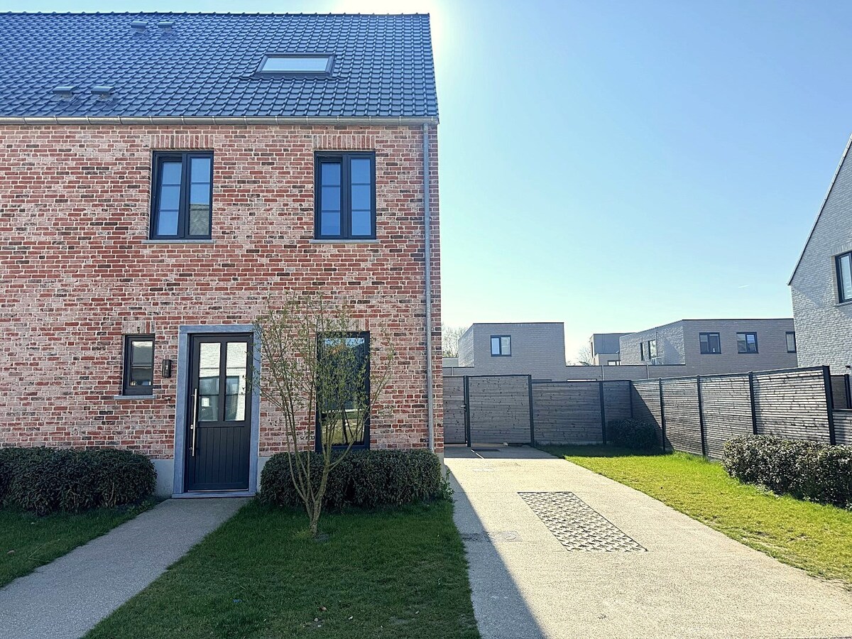 Woning verhuurd in Weelde