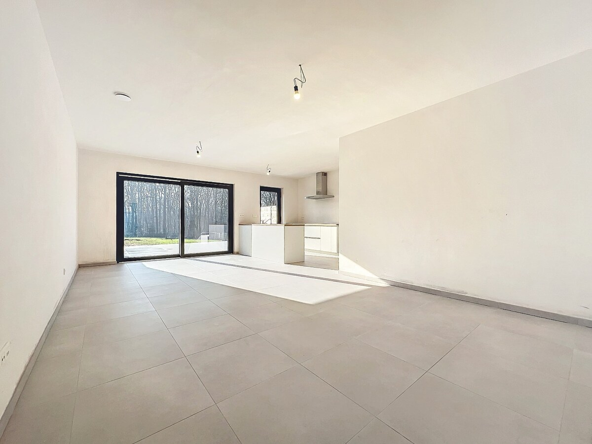 Tiptop afgewerkte nieuwbouw BEN-woning te Grotenberge, 6% BTW mogelijk 