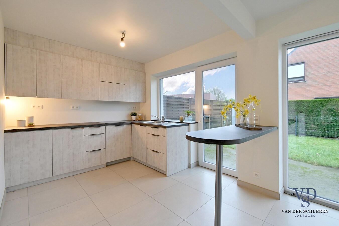 Volledig gerenoveerde Half Open Bebouwing 