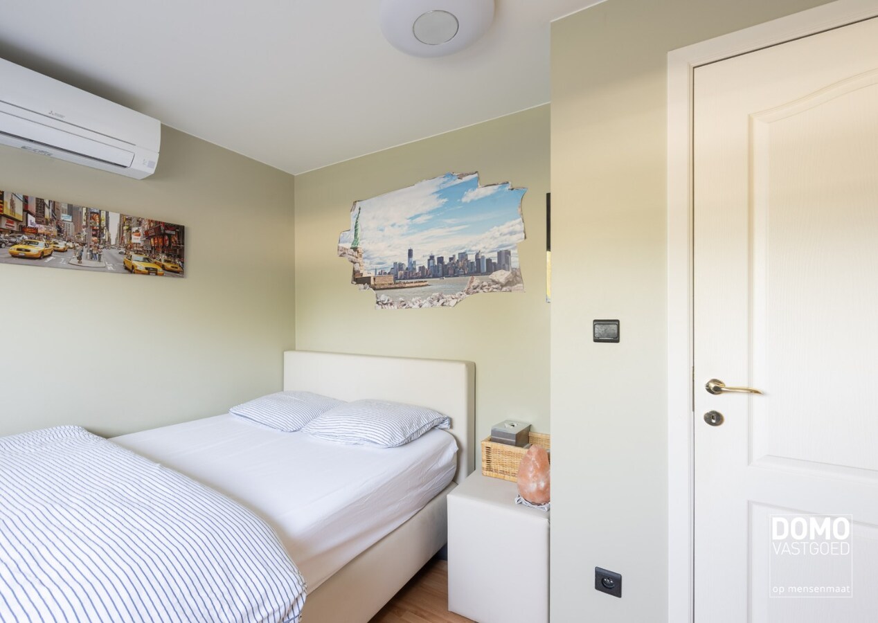 Karaktervolle en ruime gezinswoning in pastorij-/fermettestijl met prachtige tuin en 4 slaapkamers in het groene Kortessem 