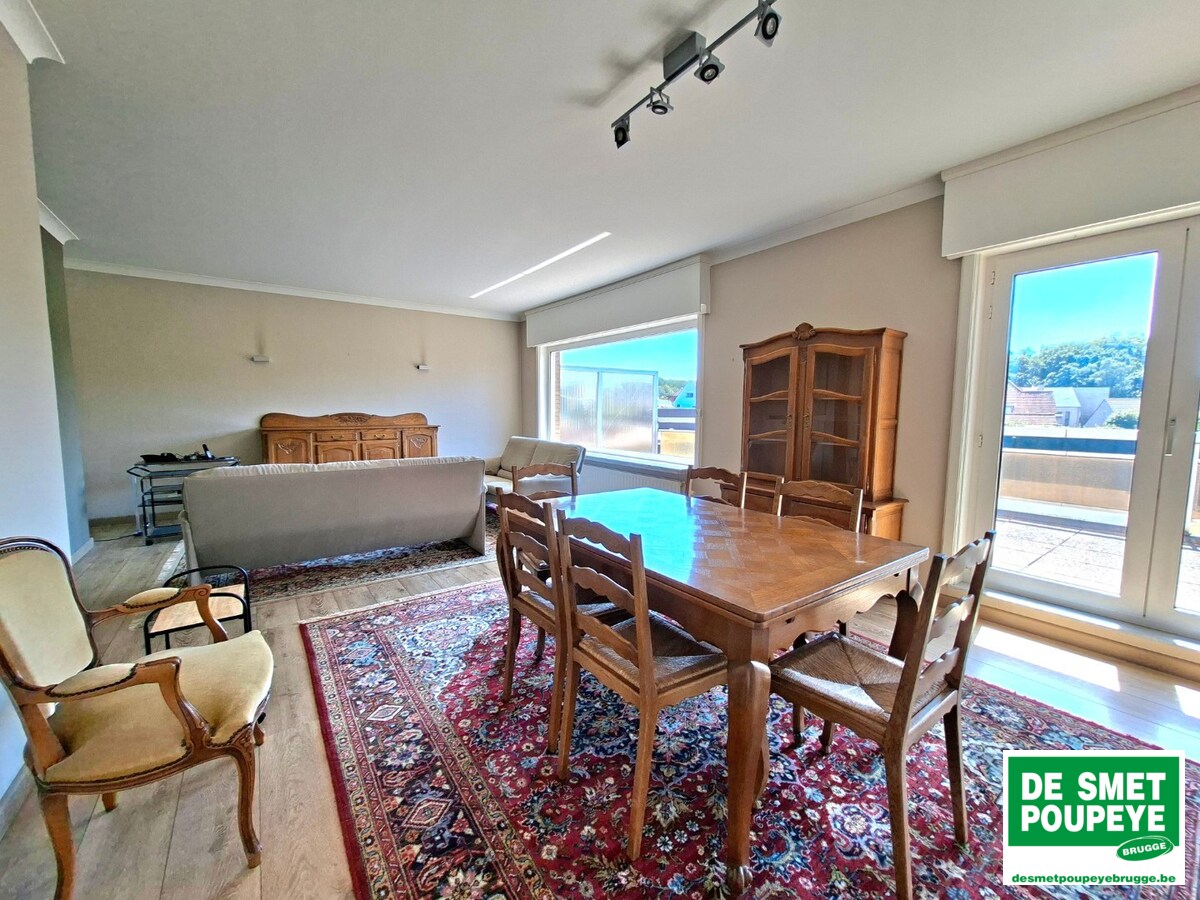 Ruim appartement met groot zonneterras 