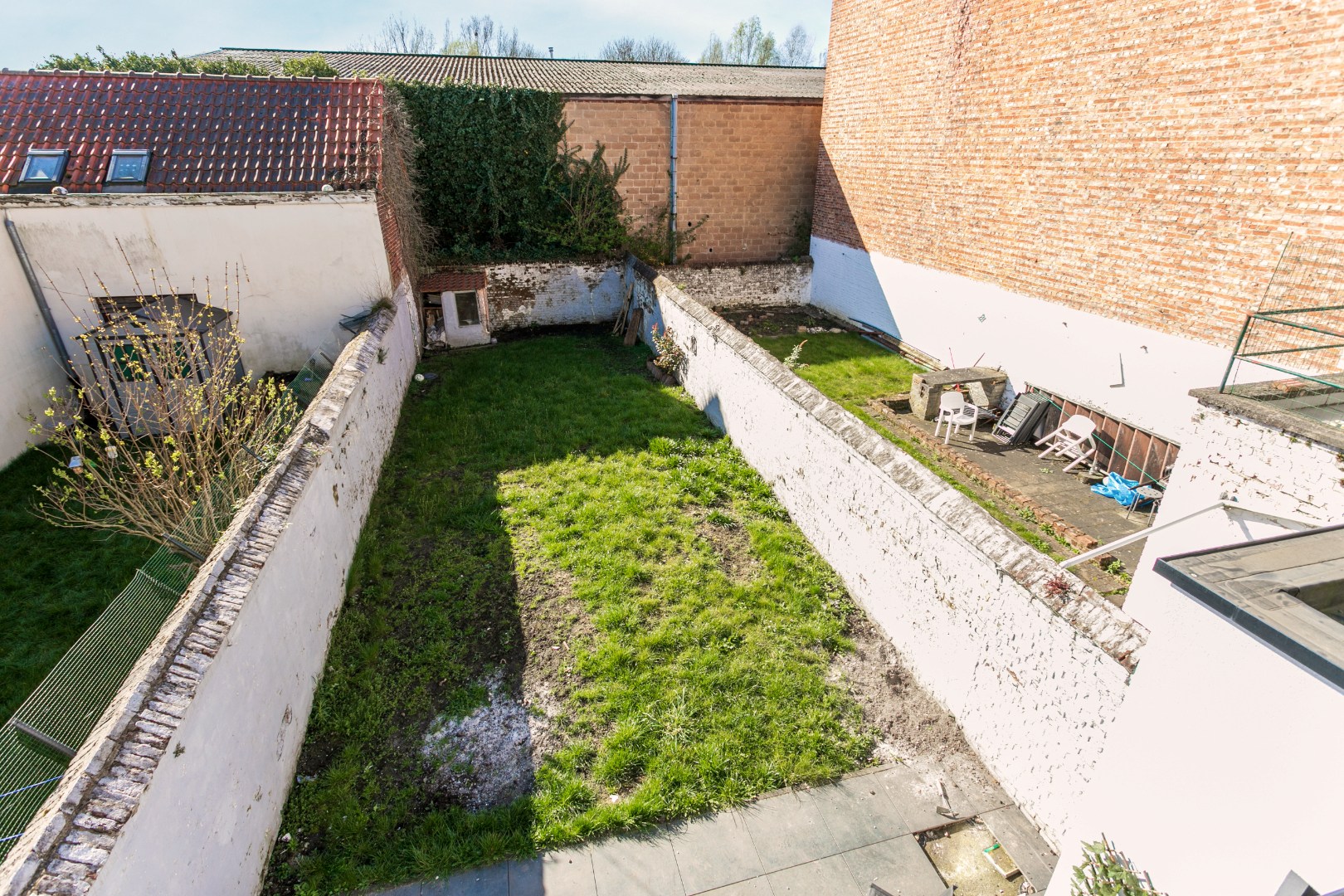 Opbrengsteigendom te koop met 3 app (+-90m²) 