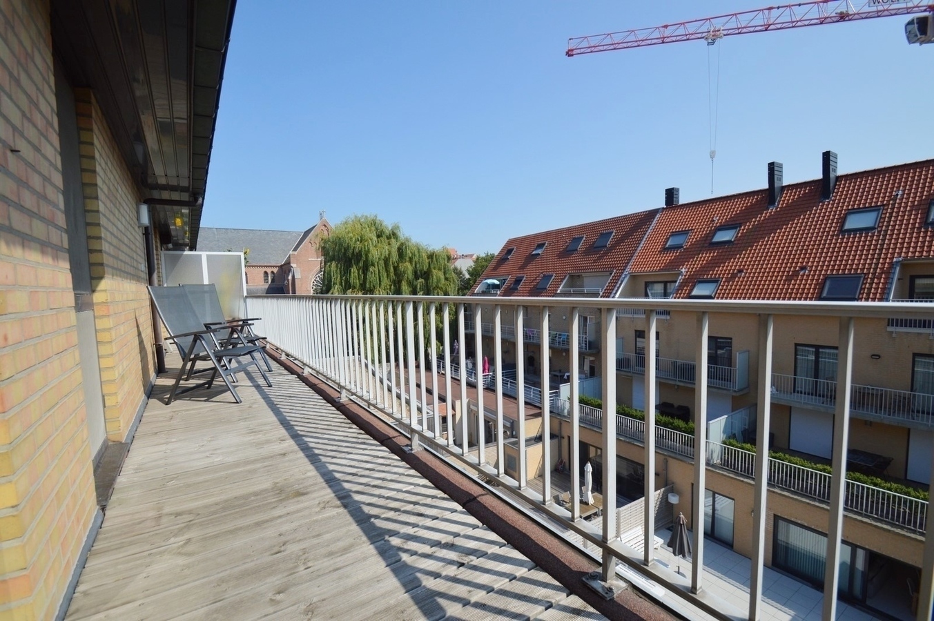 Magnifiek woonappartement met zonneterras, 3 ruime slpk en 2 badk - Heist 