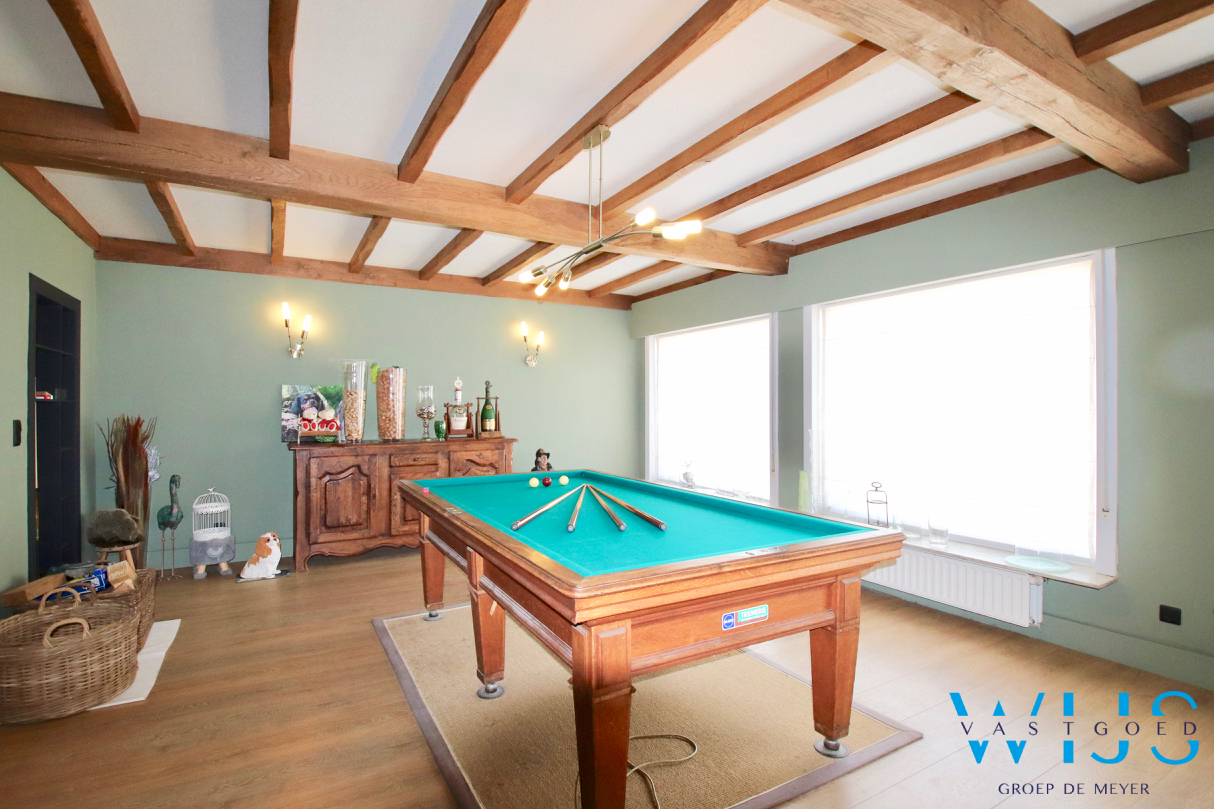 Uitzonderlijk ruim woonhuis te Kluizen/ Evergem! 