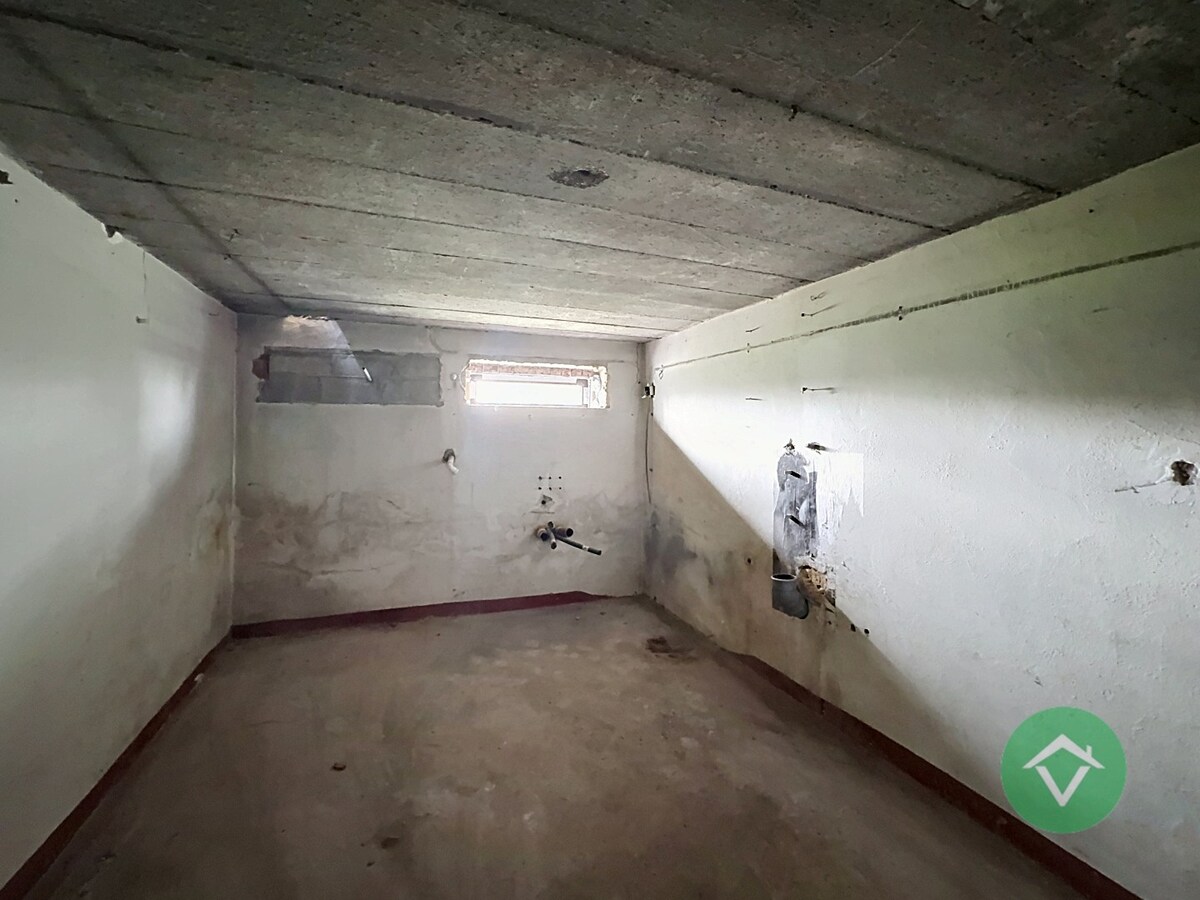 Alleenstaande statige woning met tuin te Veldegem 
