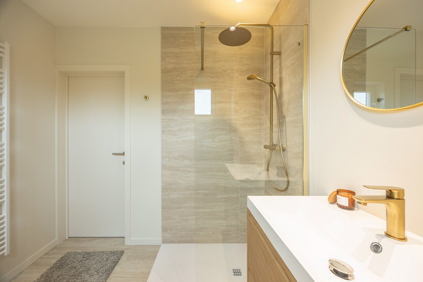 Gerenoveerde duplex met 3 slpk nabij Herentals Centrum! 