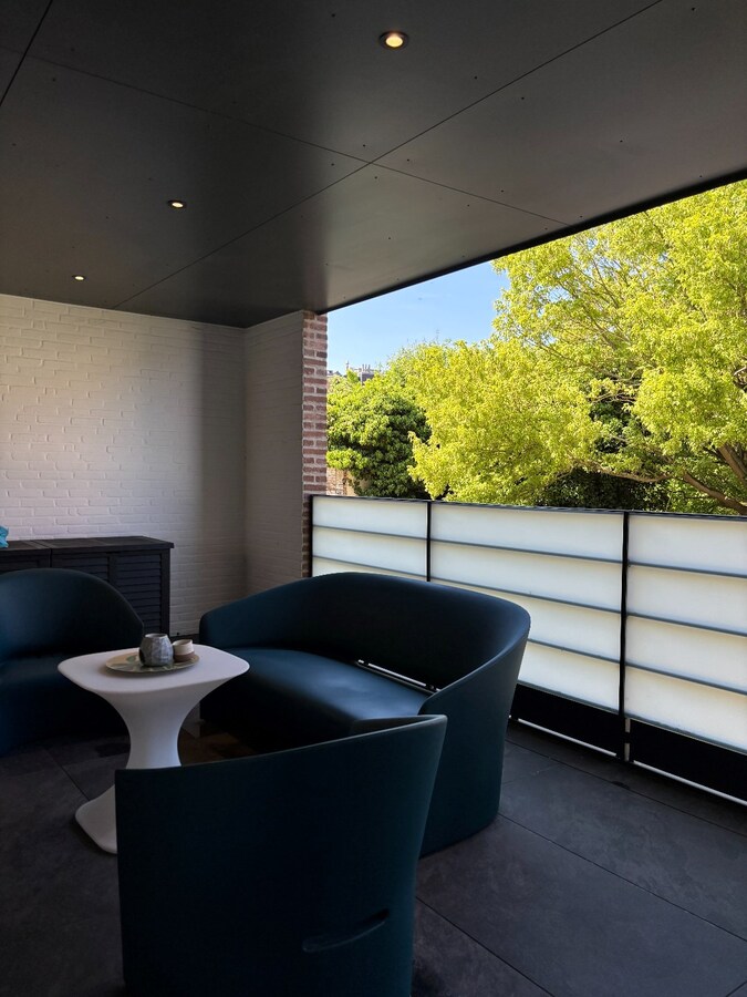 Situation, espace, matériaux de qualités et luminosité décrivent parfaitement ce bien 