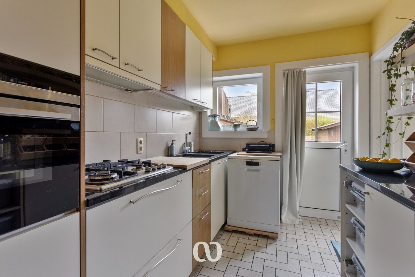 Gezinswoning met vier slaapkamers in een gezellige wijk 