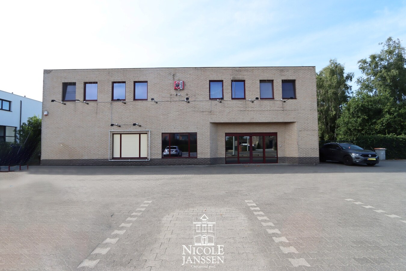 Te koop winkelruimte - Rotem