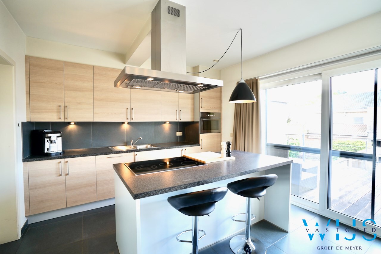 Prachtig energiezuinig appartement in hartje ERTVELDE ! 