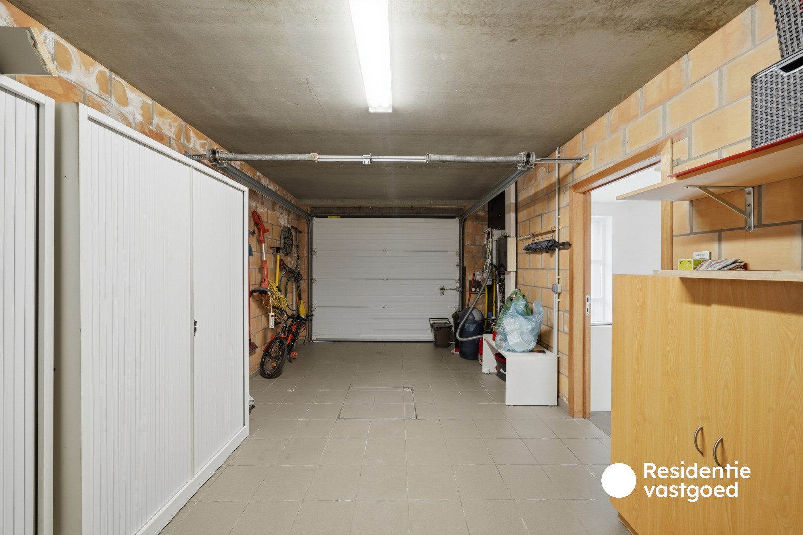 Recente en instapklare woning met 3 slaapkamers, garage en tuin te Zandvoorde! 