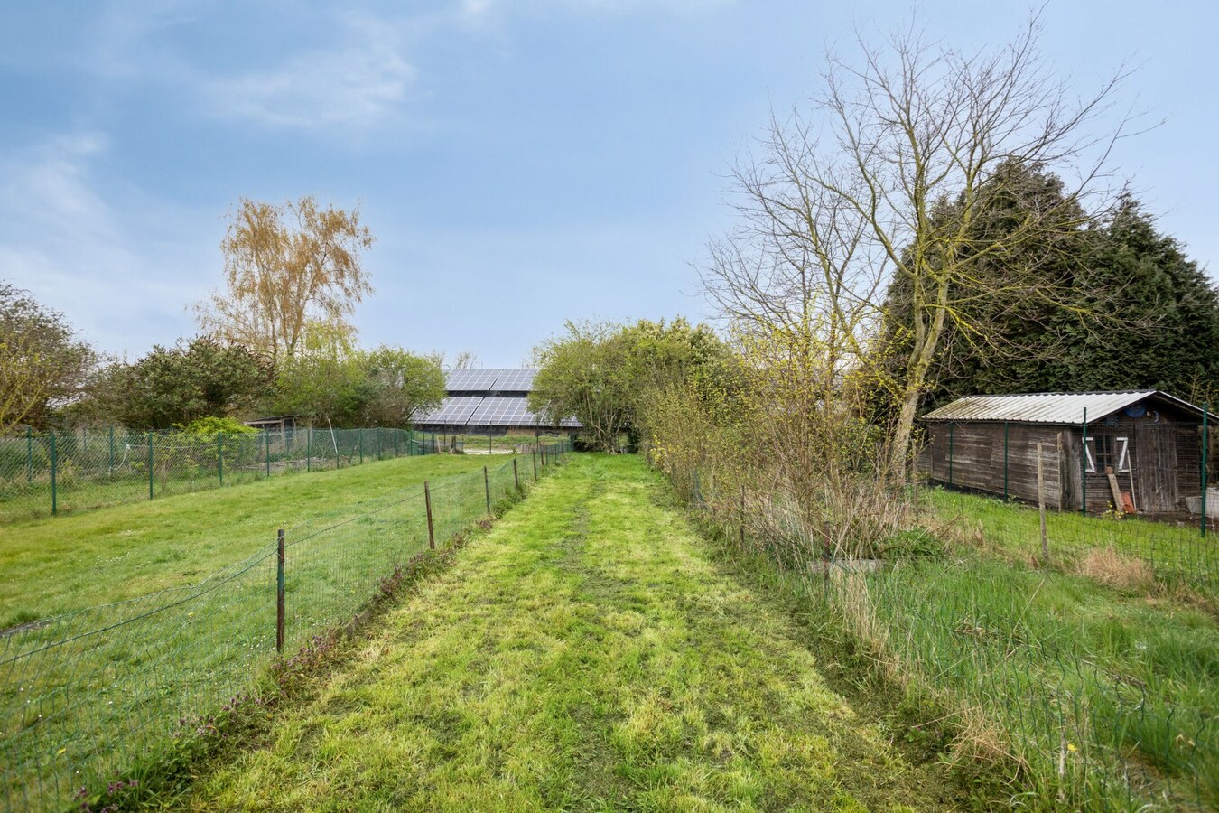 Prachtig volledig gerenoveerde woning met tuin en 3 slaapkamers in Tienen 
