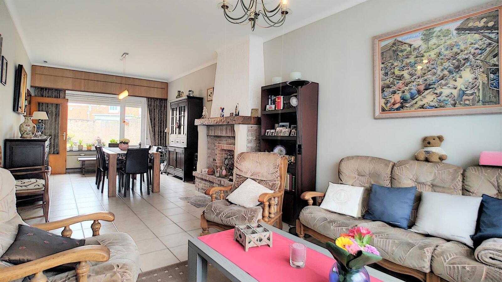 Ruime gezinswoning met tuin - Heist 