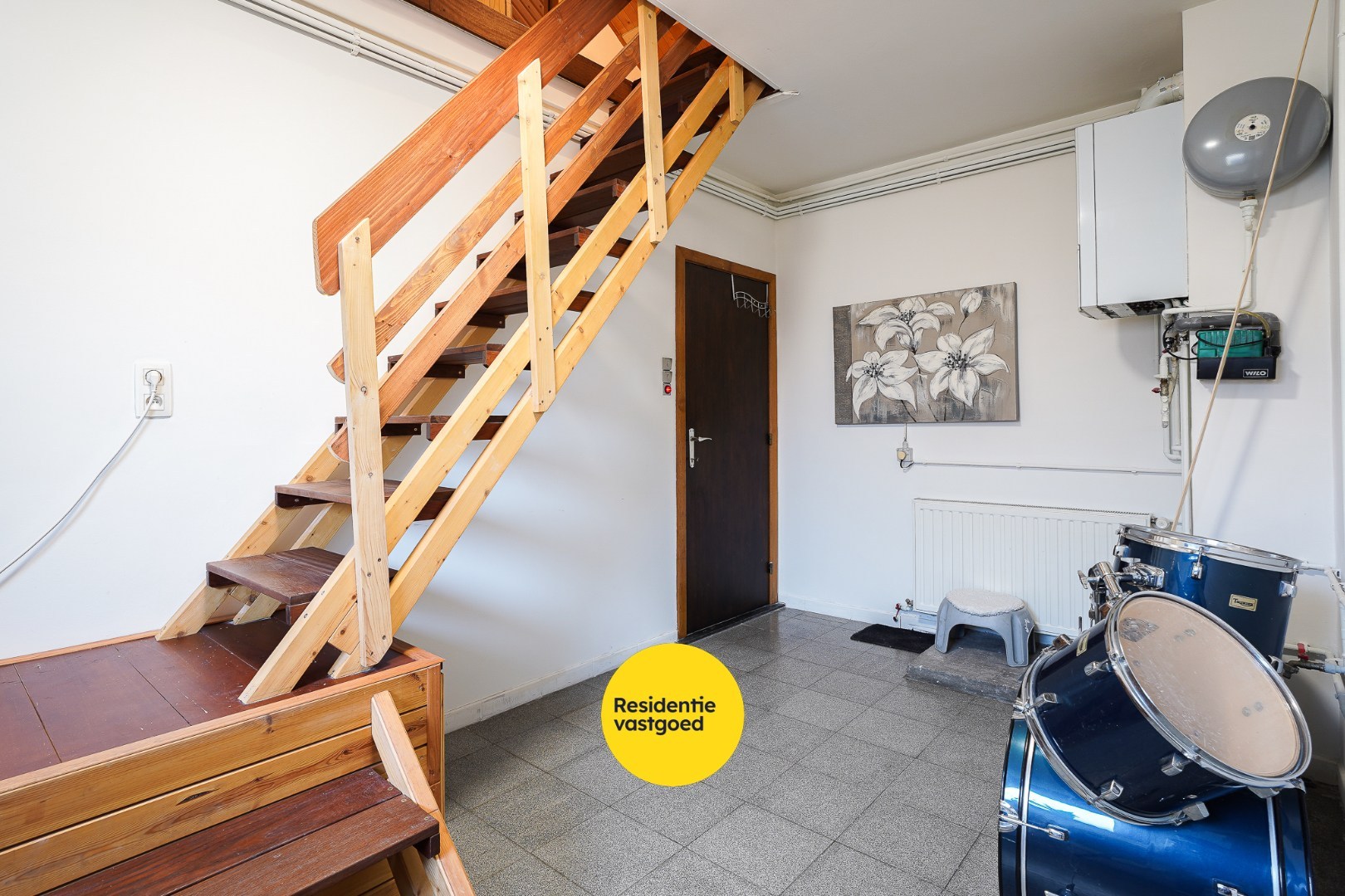 Woning met 5 slaapkamers in het centrum van Eernegem 