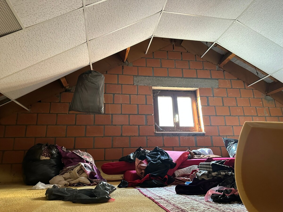 Residentieel gelegen woning met 4 slaapkamers.  Buurt 'De Hulst'. 