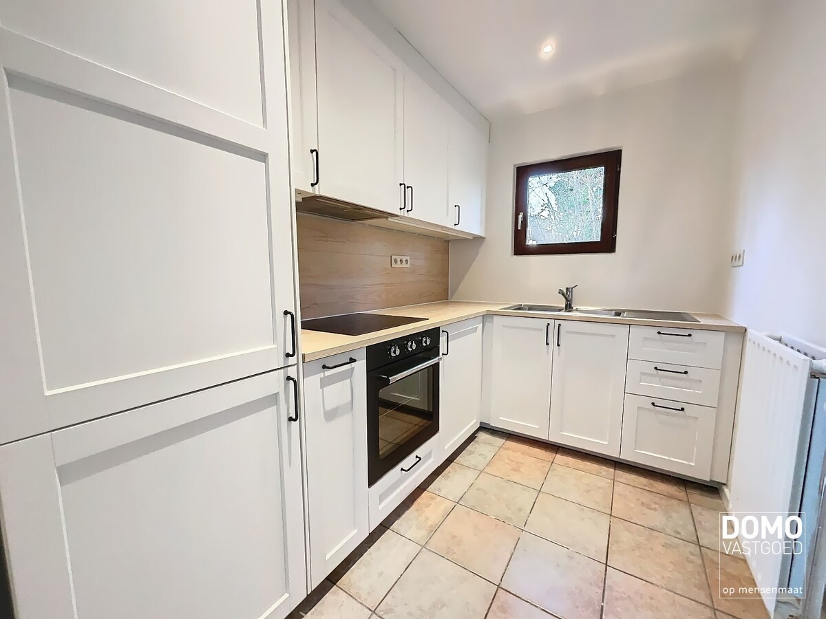 LANDELIJKE WONING MET 3 SLAAPKAMERS EN TUIN IN LUMMEN 