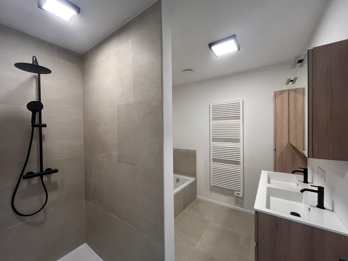 Nieuwbouwwoning in landelijke hoevestijl 