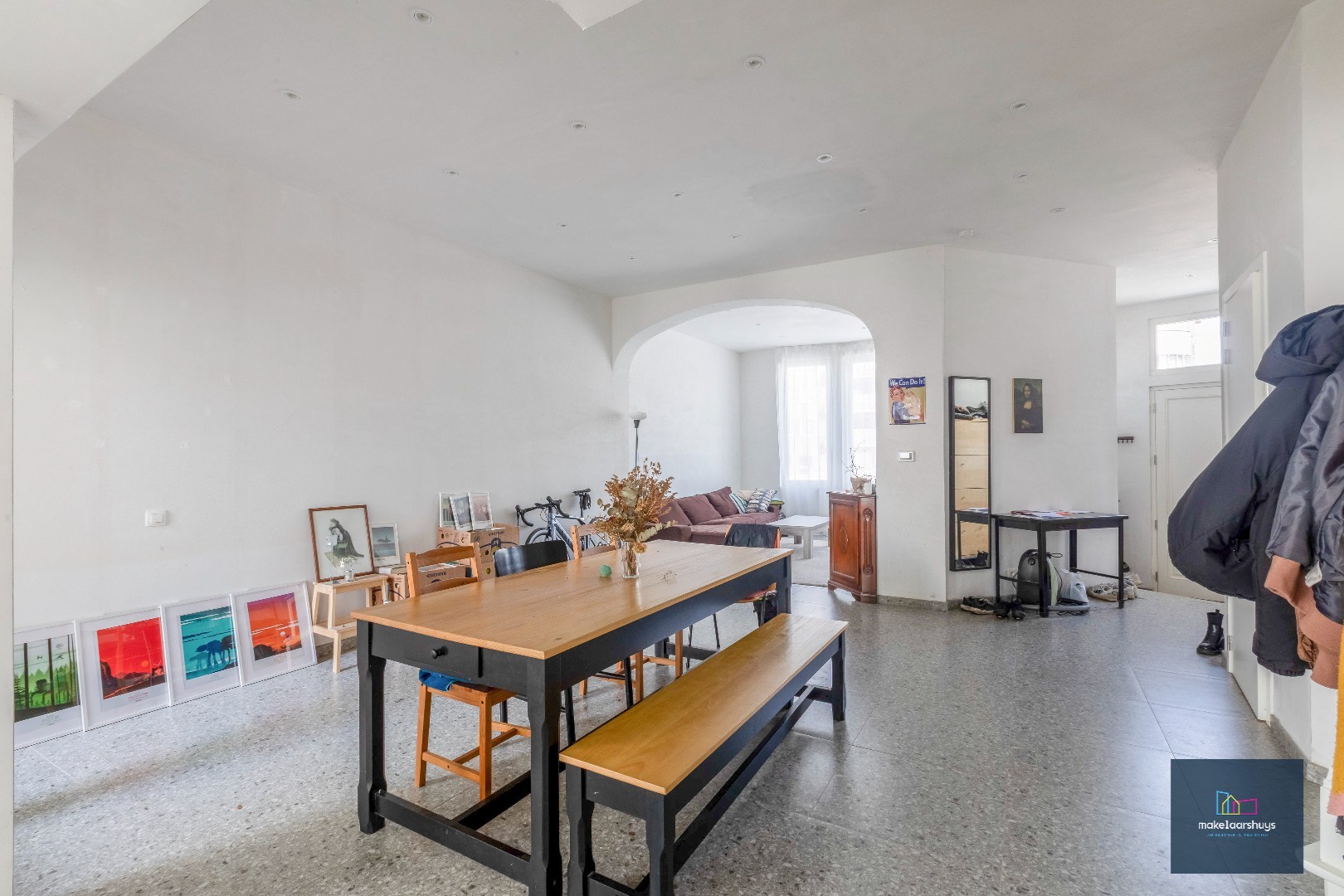 Opbrengsteigendom met 9 kamers - "COHOUSING" 