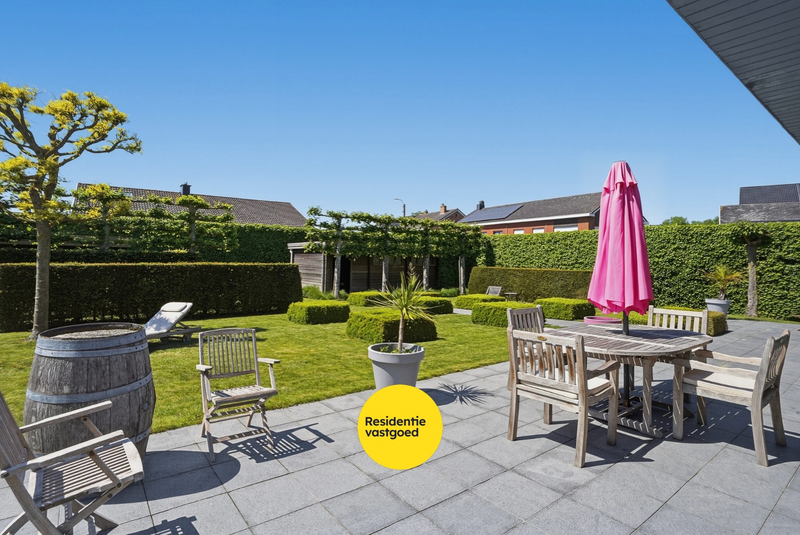 Alleenstaande woning met zonnige tuin op 980 m² 