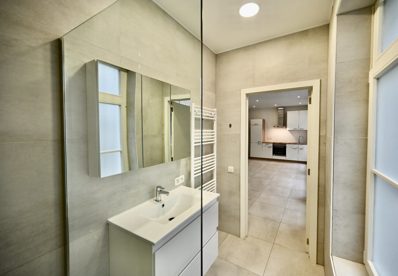 KNAP GERENOVEERDE STUDIO IN CENTRUM OOSTENDE 