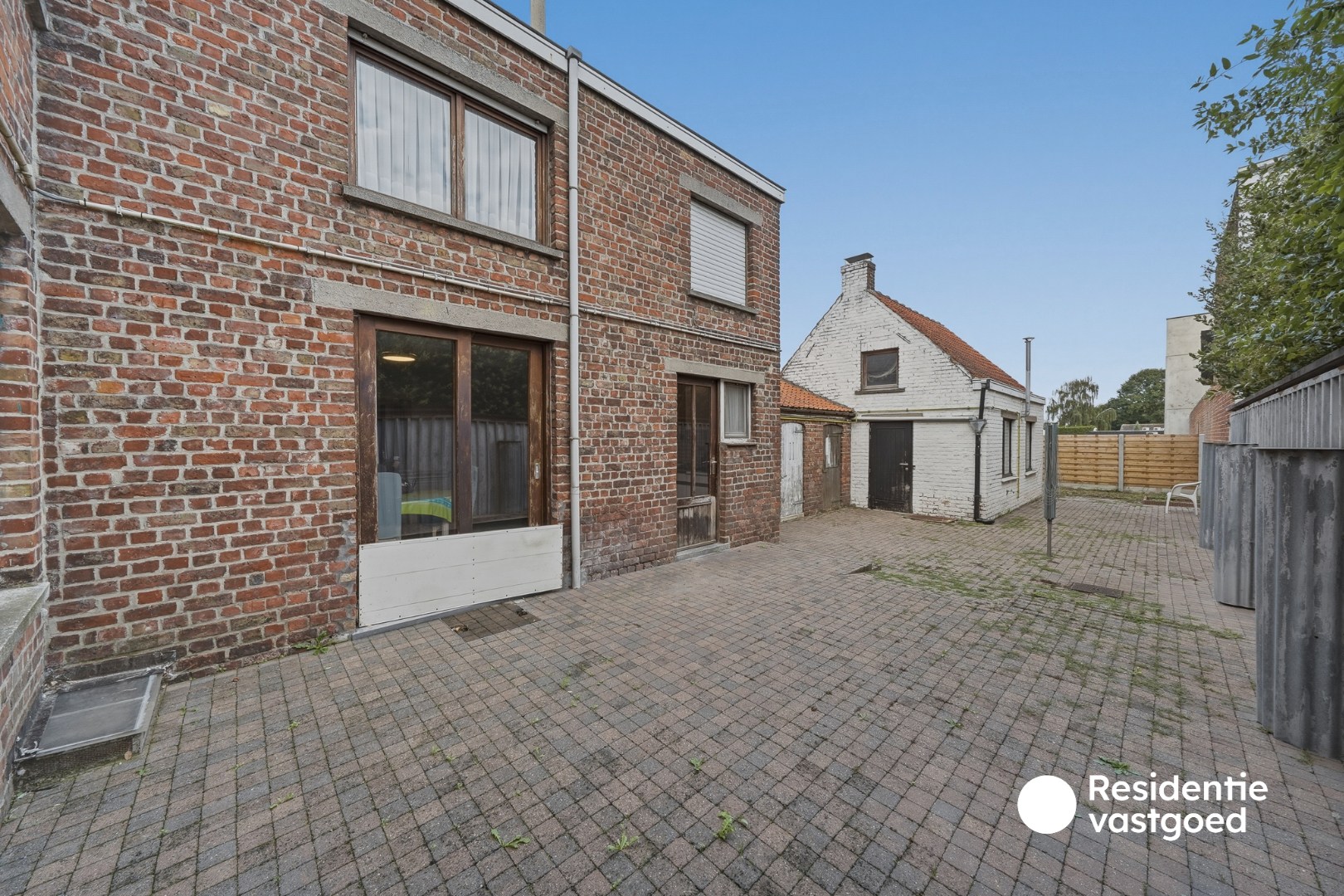 Ruime gezinswoning aan "Den Engel" in Ichtegem 