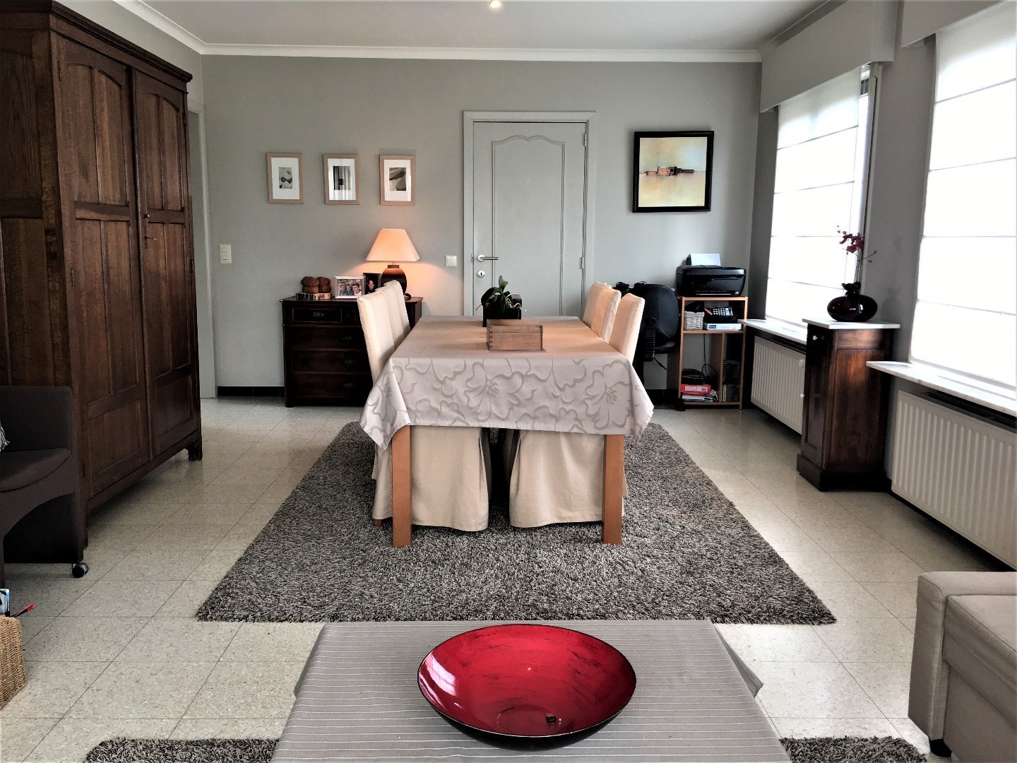 Gelijkvloerse woning met garage en tuin op 610m² 