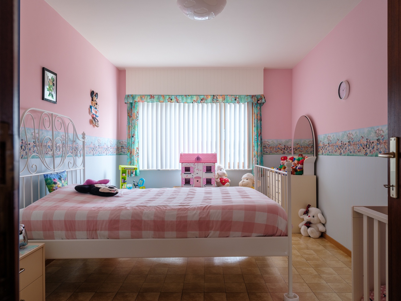 Gezinswoning met ruime tuin 