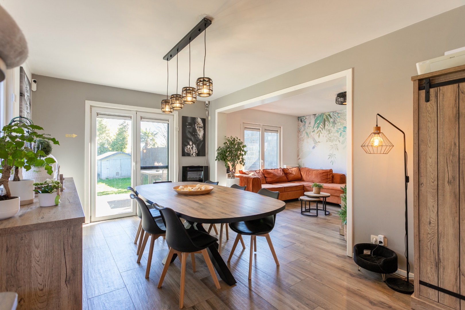 Recente woning (EPC B) met 5 slaapkamers en tuin te Braine-le-Château 