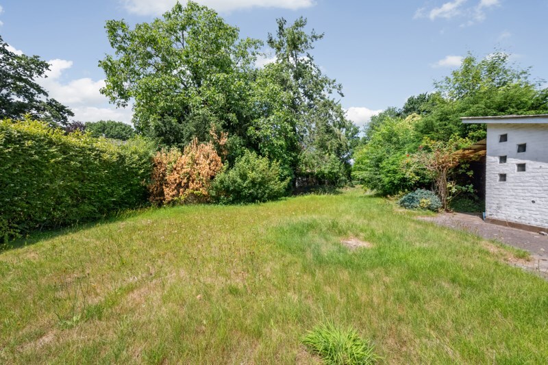 Ruime bungalow op 1.040 m² grond te Varsenare 