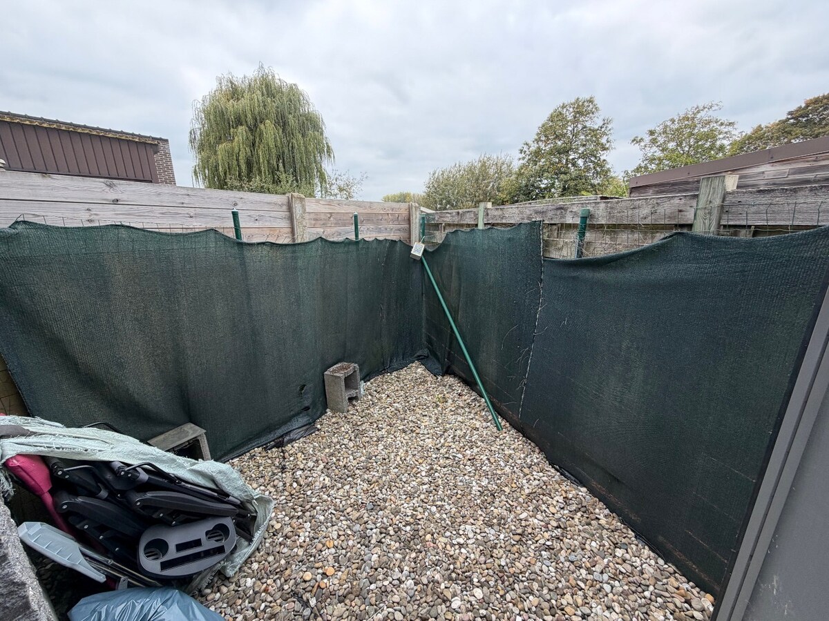 Gelijkvloers app. nabij het Carlos Dierickxplein te Asper. 