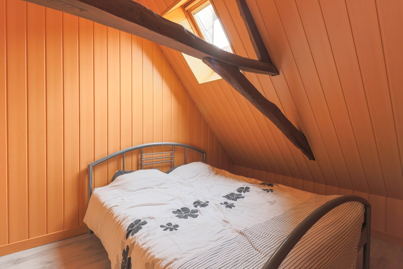 Charmante woning in het centrum van Heule te koop ! 