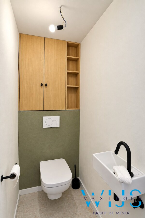 High-end gelijkvloers appartement met tuin te Lembeke ! 