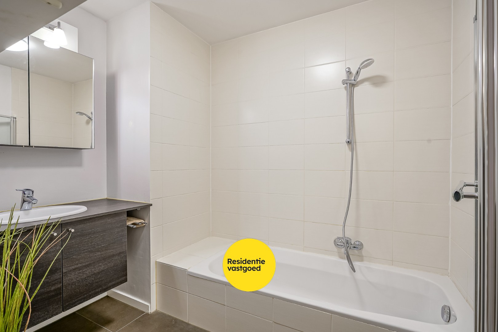 Dakappartement met twee slaapkamers en staanplaats in Ettelgem 